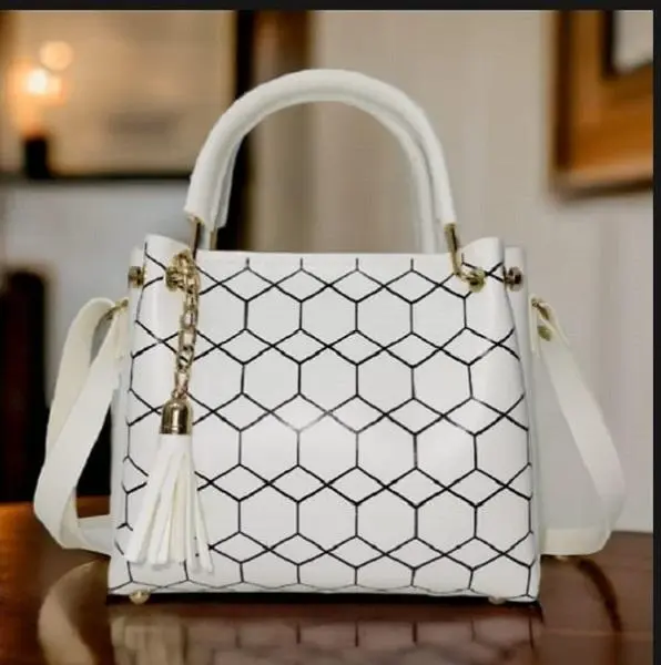 Woman's Pu leather printed shoulder bag